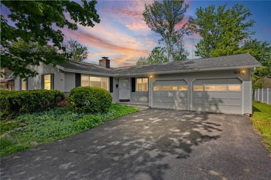Welcome to this beautifully updated 1,444 sq.' Ranch featuring 3 - photo 1