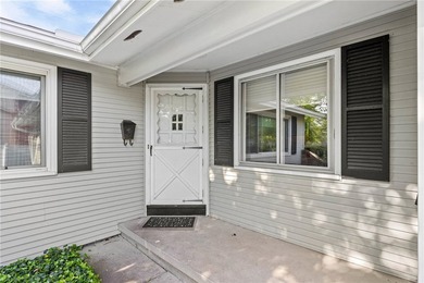 Welcome to this beautifully updated 1,444 sq.' Ranch featuring 3 - photo 5
