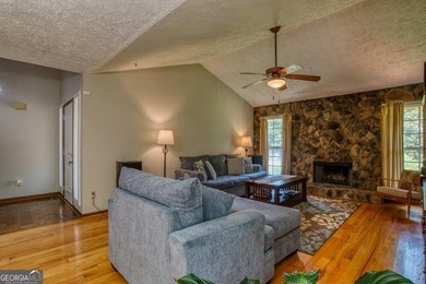 Opportunity awaits in the sought-after Lake Morris area of - photo 8