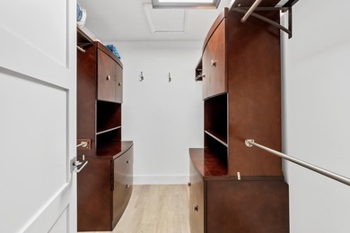 Welcome to this beautifully maintained 2-bedroom, 2-bath condo - photo 17