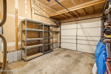 **RARE opportunity! This home is currently used as a 5-BEDROOM - photo 22