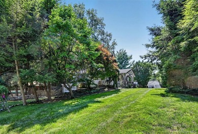 A rare waterfront gem! This beautifully reimagined 4-bedroom, 2 - photo 24