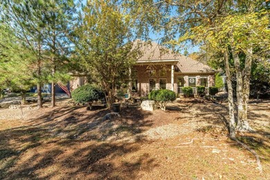 Elegant golf-course living awaits in this stunning - photo 25