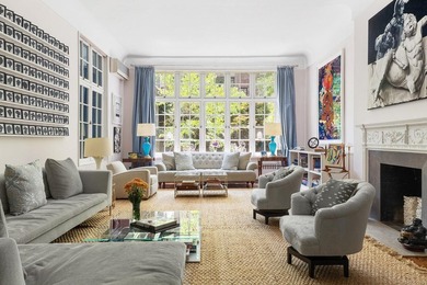 A sanctuary in the heart of the city. Moments from Central Park - photo 1