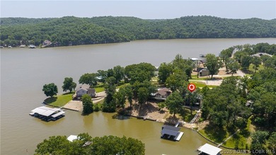 Experience Open Space Luxury lakefront living in this custom - photo 46