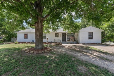 Lake Worth Home For Sale in Fort Worth Texas