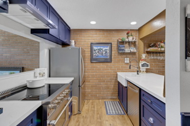Waterview Updated Townhome in Cape Royale - photo 12