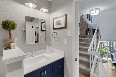 Waterview Updated Townhome in Cape Royale - photo 18