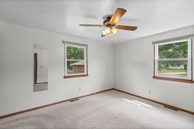 Sold brick ranch home just waiting for it's new family to make - photo 15