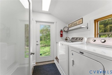 Nestled on 2.76 private acres in Henrico County, 1520 Rustling - photo 15