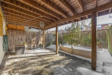 Sun filled, fully brick above ground 3 story townhouse with open - photo 17