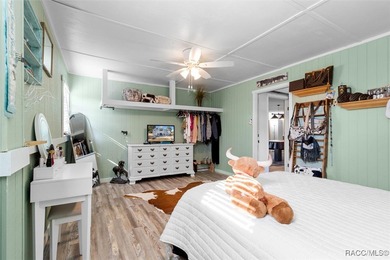 Bring all offers and let's make a deal and get you into your - photo 43