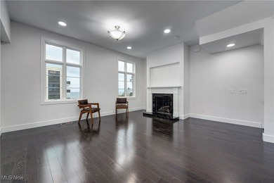Nestled along the shores of Lake Erie in the exclusive 700 Lake - photo 9