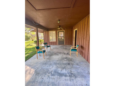 A welcoming 2-bedroom, 1.5bath home in the quiet Meadowbrook - photo 19