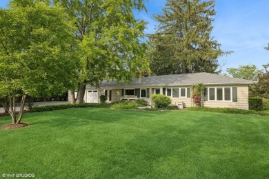 Lake Home Sale Pending in North Barrington, Illinois