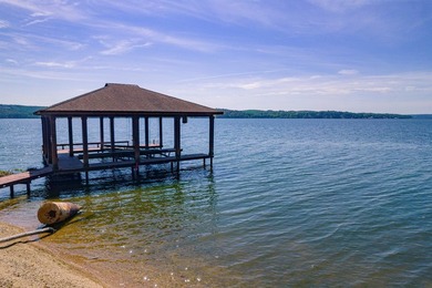 Lakefront Oasis! Fully Furnished Cabin on Pickwick Lake - photo 37