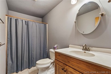 Welcome home to the perfect blend of comfort, outdoor living - photo 14