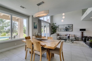 STUNNING RECENTLY RENOVATED CONTEMPORARY HOME ON AN OVERSIZED - photo 8