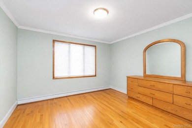 Welcome to this beautifully maintained Colonial-style home that - photo 8