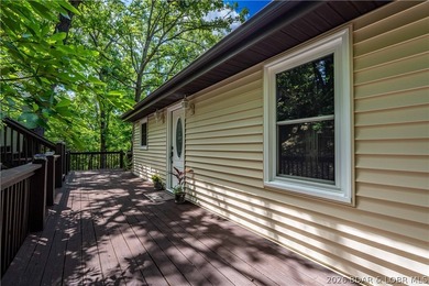 Welcome home to the perfect blend of comfort, outdoor living - photo 40