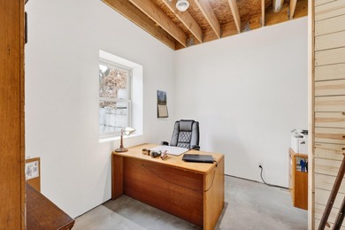 Unrivaled Security Meets Rustic Elegance on 17 acres with - photo 48