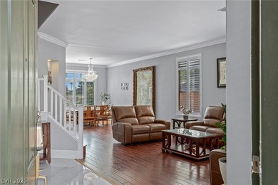 Beautifully positioned on the golf course inside the guard-gated - photo 6