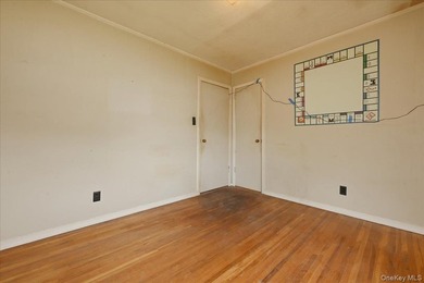 Cape Cod style detached home with 3/4 bedrooms and 1 full bath - photo 19