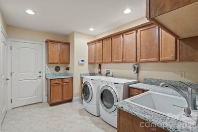 Experience the pinnacle of luxury mountain living in this - photo 25