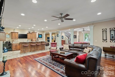 Experience the pinnacle of luxury mountain living in this - photo 40