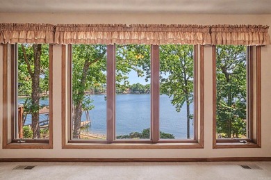 Located at 71 Tiburon Way on prestigious Lake Balboa in Hot - photo 11