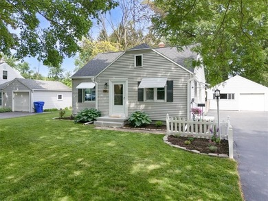Charming Cape Cod in a quaint neighborhood. This is a *shiny - photo 3
