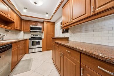 As you enter this rarely available 11th floor 3BR, 2.5BA condo - photo 18