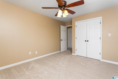 Beautifully updated 4 bedroom, 2.5 bathroom home on a large - photo 30