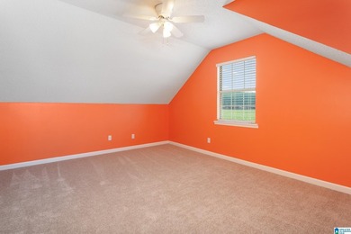 Beautifully updated 4 bedroom, 2.5 bathroom home on a large - photo 33