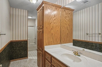 Located at 71 Tiburon Way on prestigious Lake Balboa in Hot - photo 38