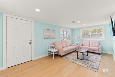 Welcome to the Flamingo Cottage in Gulf Shores! Nestled between - photo 5