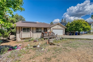 2 bedroom 2 bathroom with partially converted garage to 3rd - photo 6
