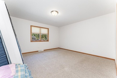 Welcome home to this 3 bedroom/3 bath home near the golf course - photo 15