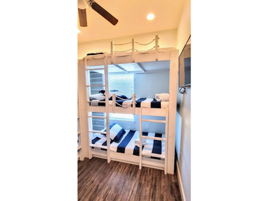 Coastal Getaway on Stilts - Ideal for Fun, Fishing & Family Time - photo 19