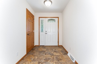 Welcome home to this 3 bedroom/3 bath home near the golf course - photo 20