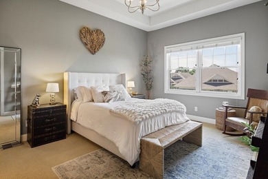 Experience the pinnacle of maintenance-free luxury living in - photo 20