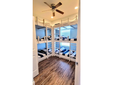 Coastal Getaway on Stilts - Ideal for Fun, Fishing & Family Time - photo 21