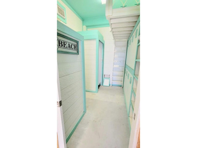 Coastal Getaway on Stilts - Ideal for Fun, Fishing & Family Time - photo 28