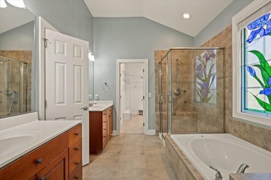 Beautiful residence set on a wooded homesite with mature oak and - photo 32