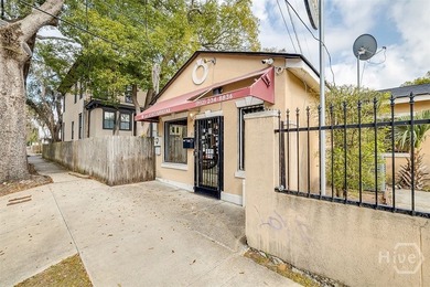 Discover the potential of a freestanding commercial building - photo 4