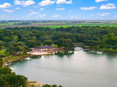 Ehrman Ranch is a rare nearly 200-acre offering in Wallis, Texas - photo 6