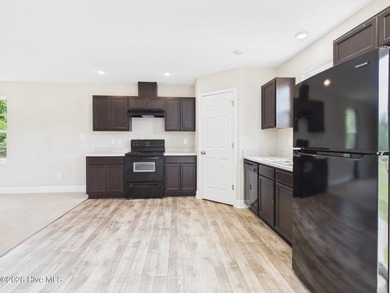 Welcome to this charming 3-bedroom, 2-bath home nestled on 2.5 - photo 6