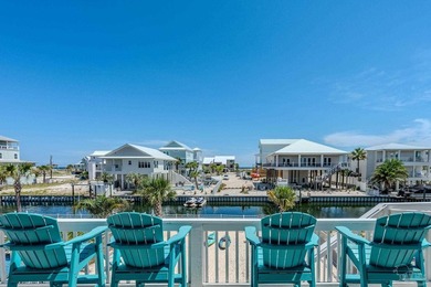 Canal-front, fully furnished 5BR/4.5BA beach home sleeps 17 and - photo 5