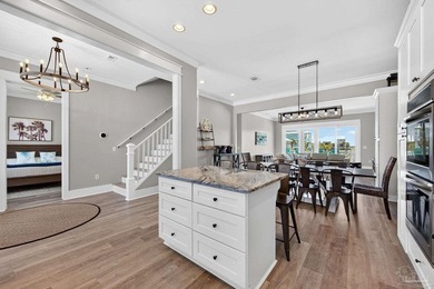 Canal-front, fully furnished 5BR/4.5BA beach home sleeps 17 and - photo 9