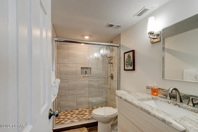 Weekly rentals allowed!! Rare opportunity to own a delightful - photo 25